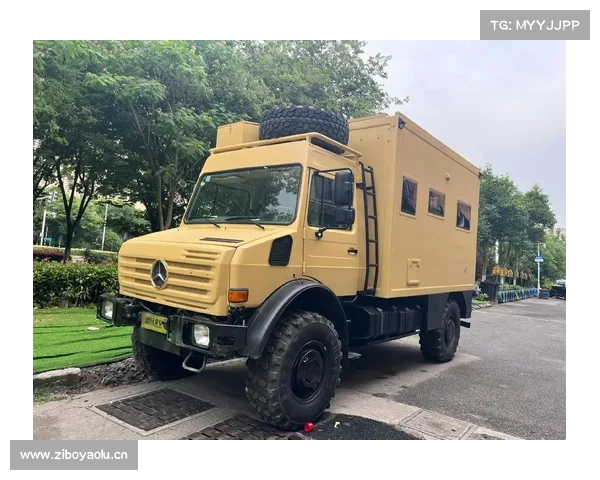 世界末日也不怕！续航3500KM，王者之风的乌尼莫克越野房车